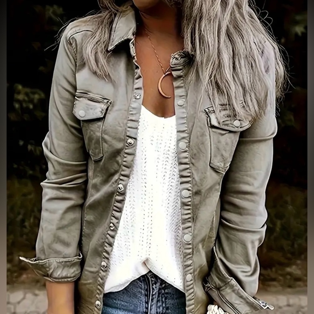 Lightweight Stylish women’s Shirt Snap closures XXL  Shacket